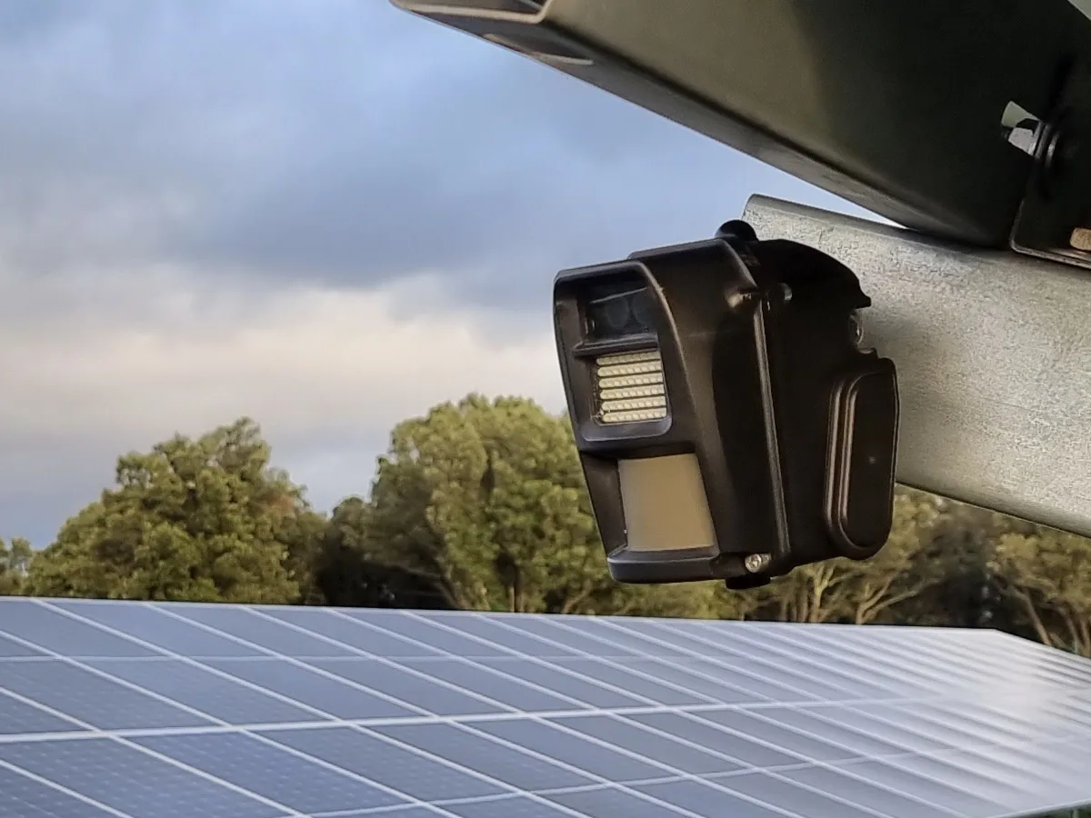 HELIGARD NANO smart infrared sensor fixed under the structure of a solar farm